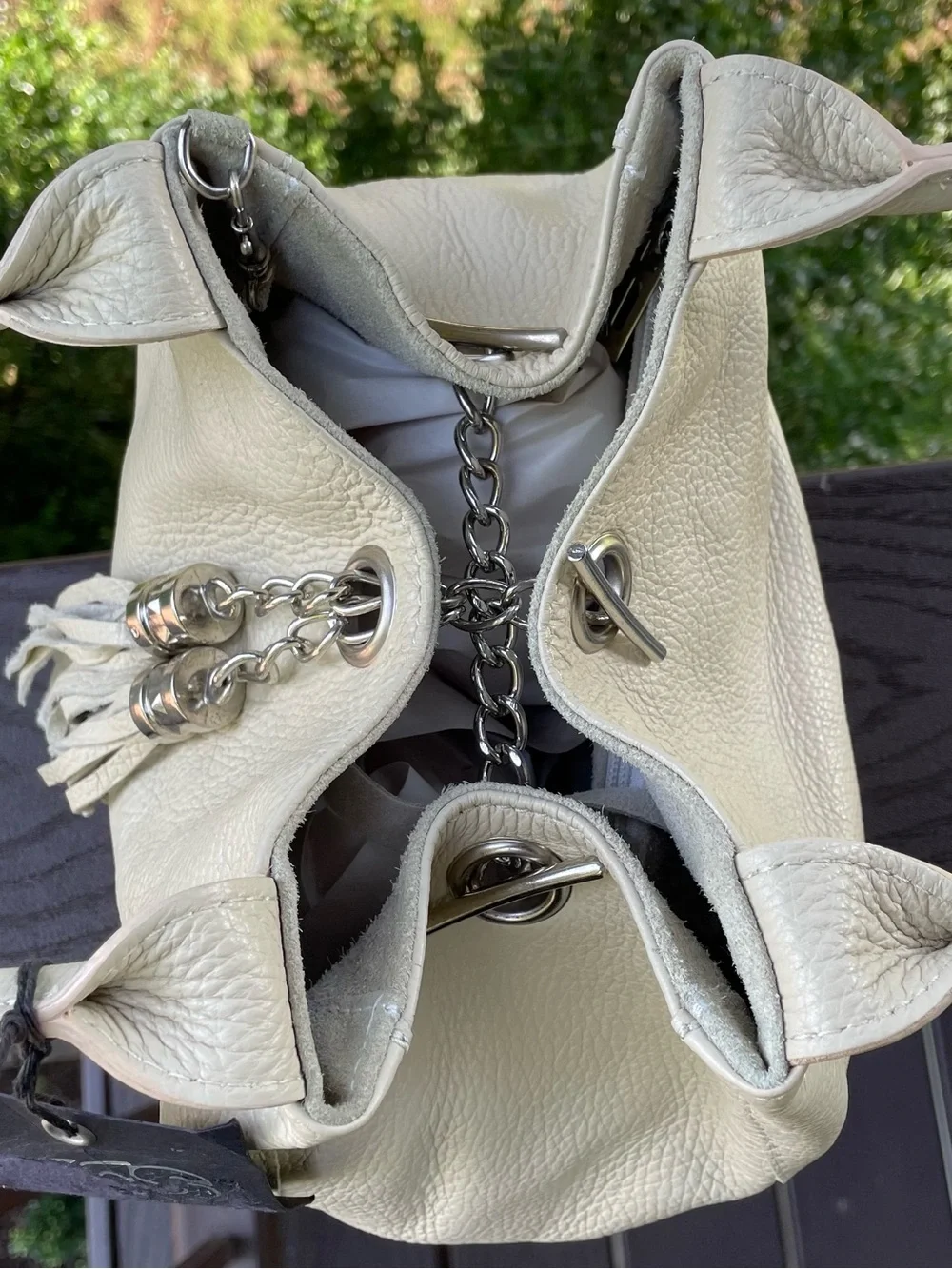 🔥 NWT Cream Pebbled Italian Leather Shoulder Bag Yes Accessories Tassel Hobo